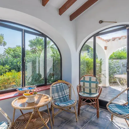 Margarita Villa